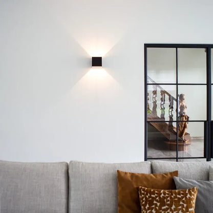 Nero Smart LED Wall Light | Wireless Motion Sensor Light for Living Room