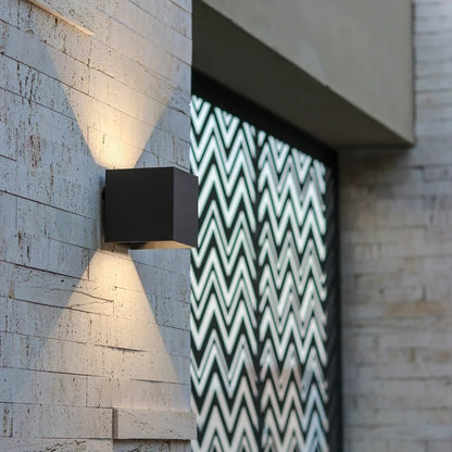 Nero Smart LED Wall Light | Wireless Motion Sensor Light for Living Room